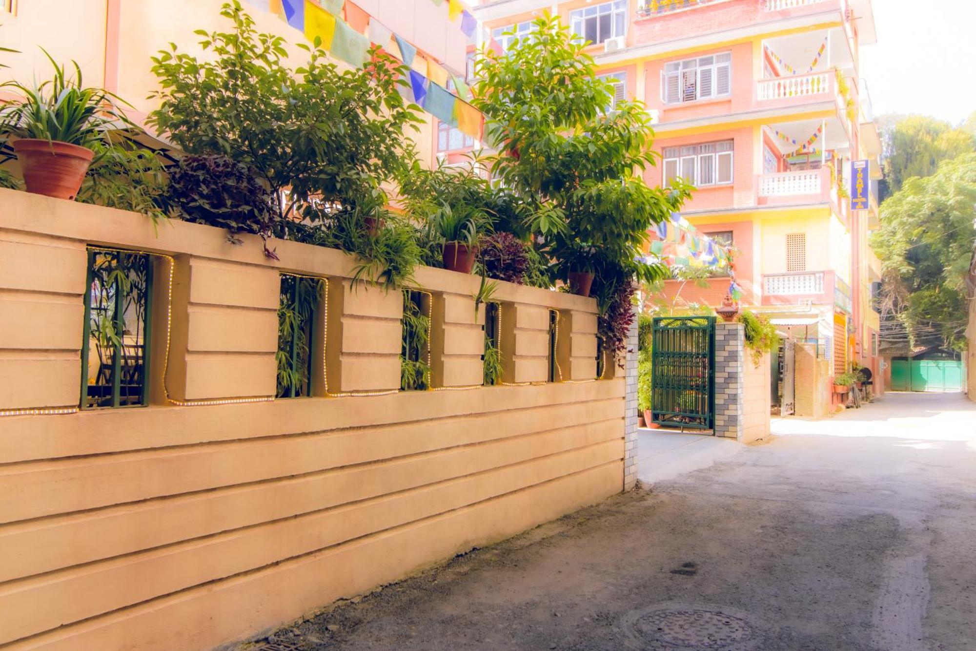Magnificent Hotel Catmandu Exterior foto